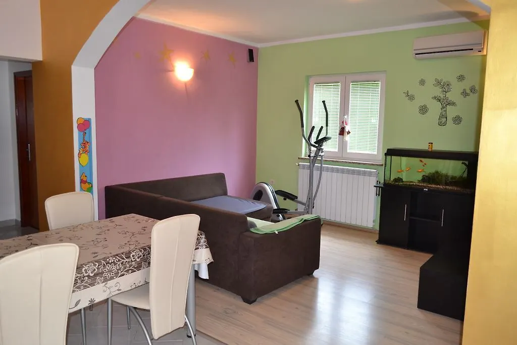 Zahtila Apartment Labin  0*, Labin (Istria) Croatia